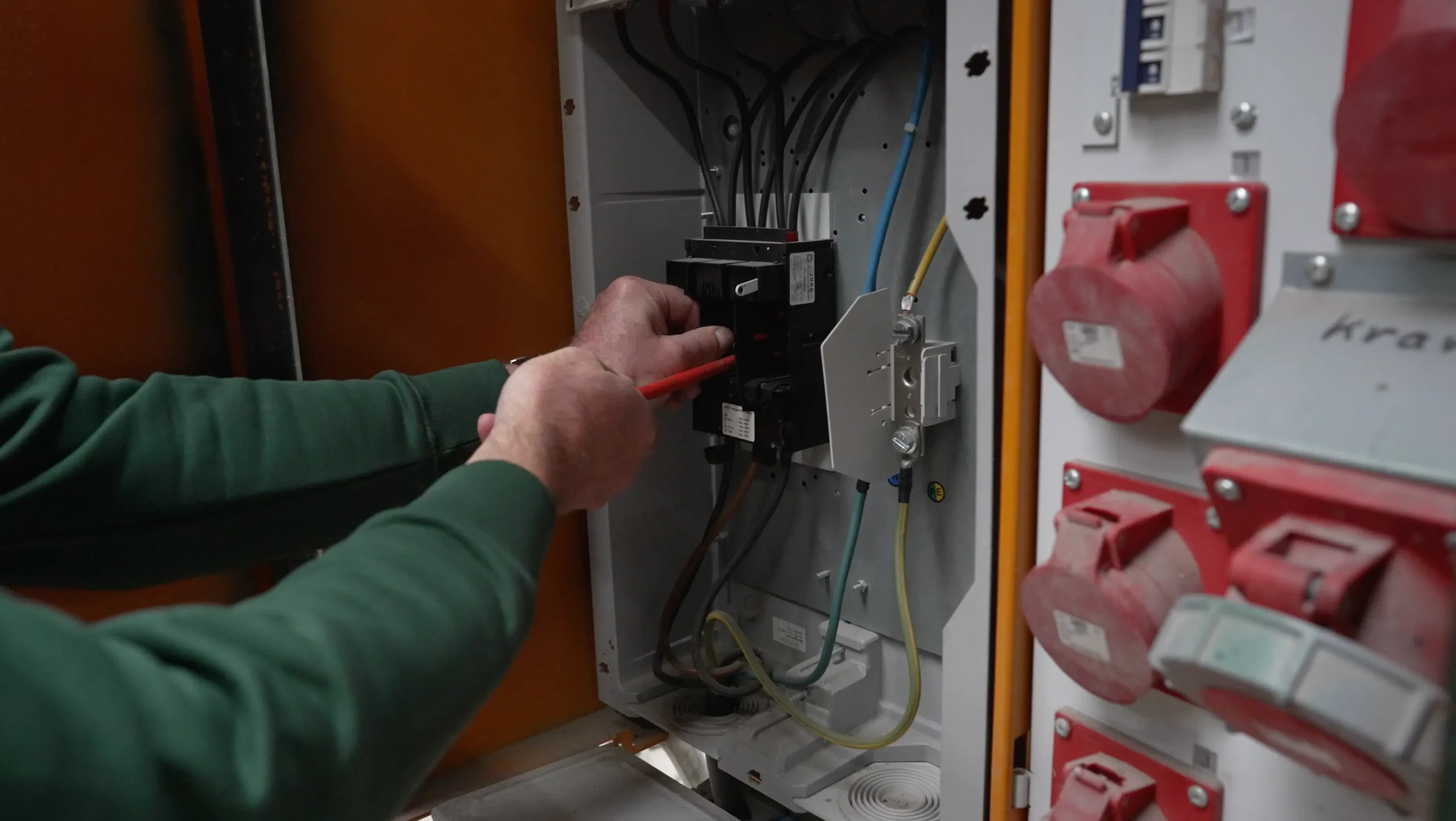 Bildschirmfoto 2023-11-27 um 08.47.01